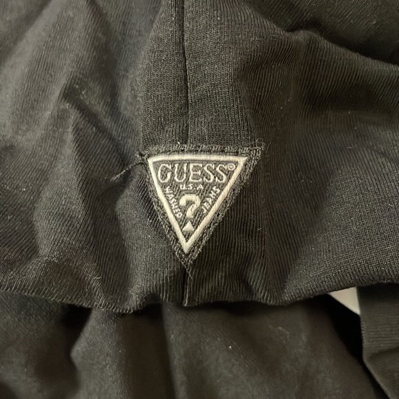 Guess Men’s Super Slim Fit Barcode Mystery Logo Tee Size Small - Picture 8 of 16